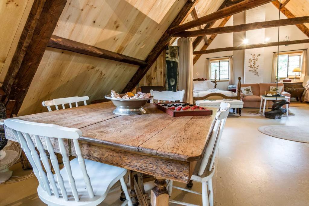 La Maison Ancestrale Guerard Saint-Laurent-de-l'ile d'Orleans Bagian luar foto